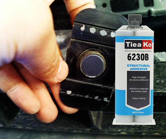 特固新材客戶使用操作圖 上膠