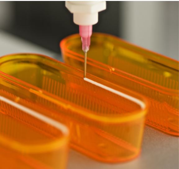 環(huán)氧樹(shù)脂膠粘接塑料